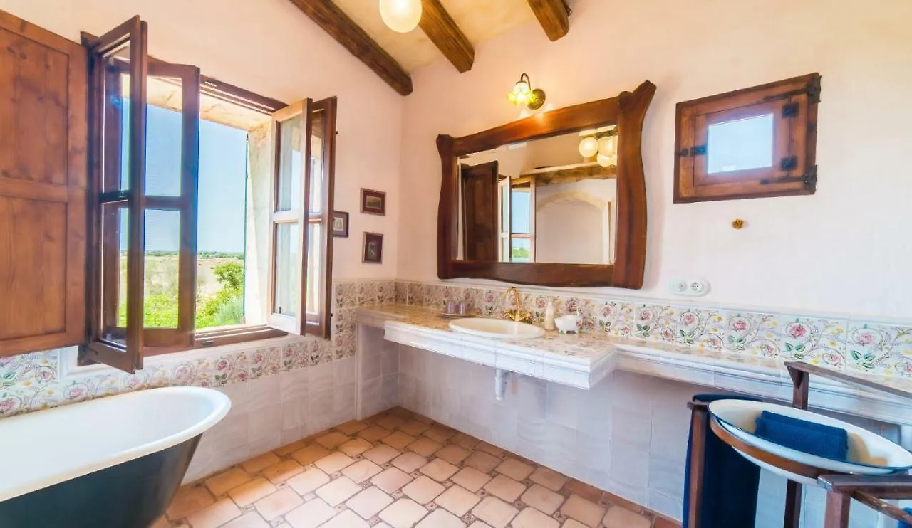 Villa G Rentals Can Cuquet Campos